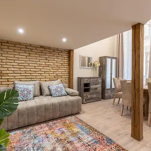 https://comfort-zone-apartment.inbudapesthotels.com