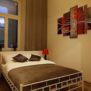 https://oldkrak-apartments.krakowhotelspoland.com
